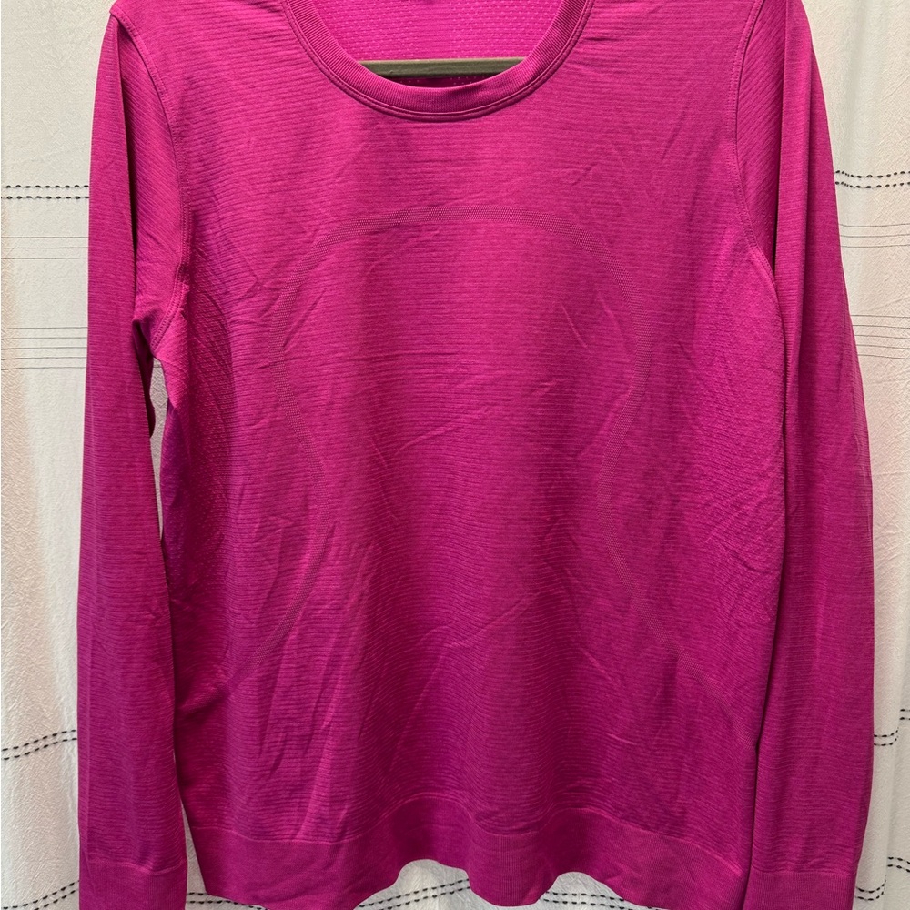 Lululemon swiftly relaxed fit Women's Long-Sleeve Crewneck Top - Fuchsia Pink